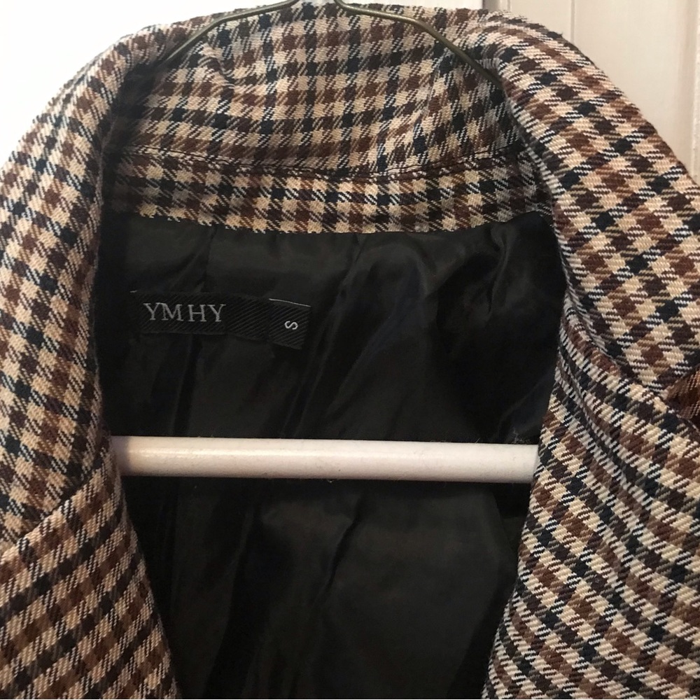 Jacket - Picture 3 of 4